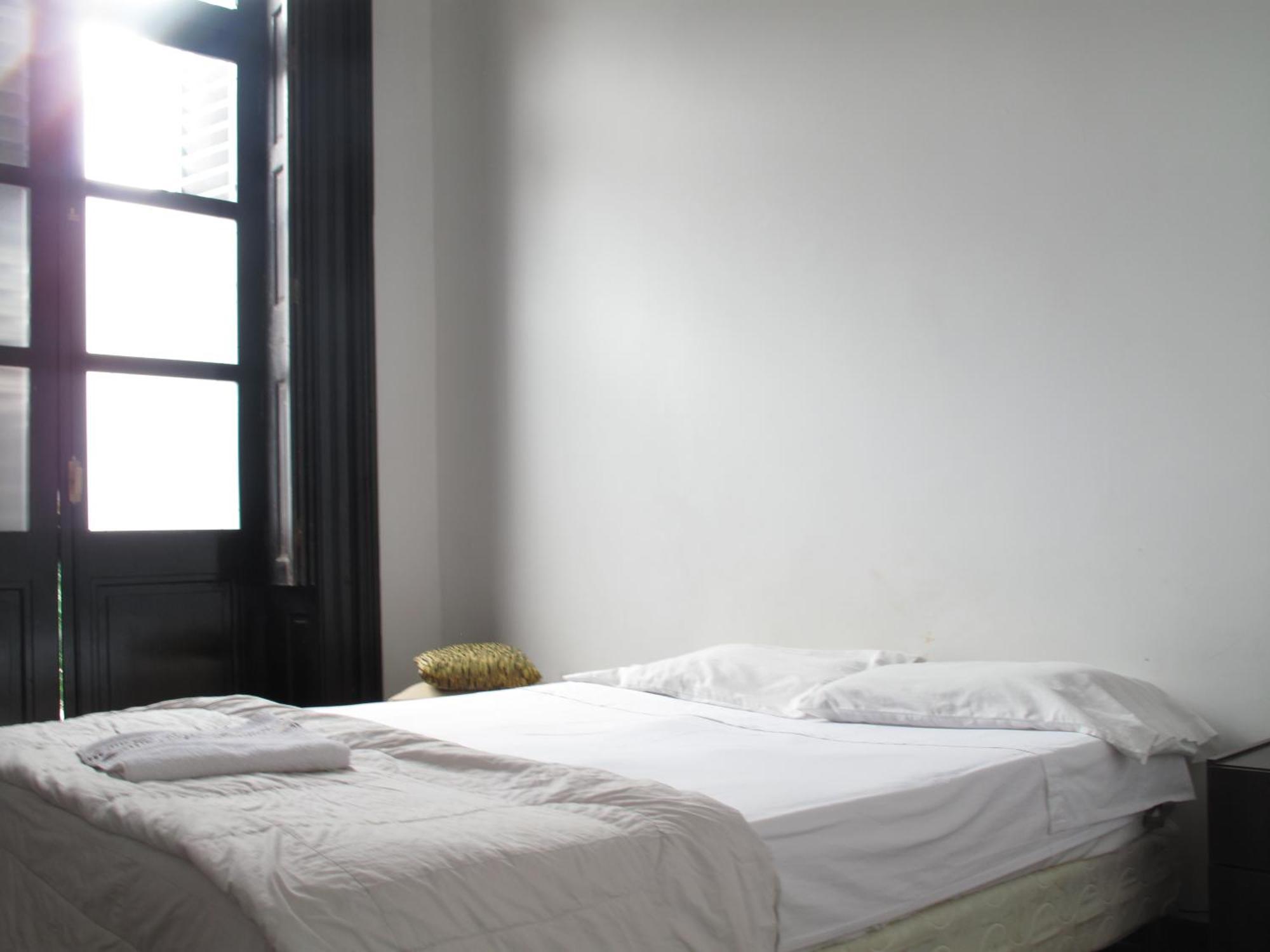 Montevideo Chic Hostel Szoba fotó